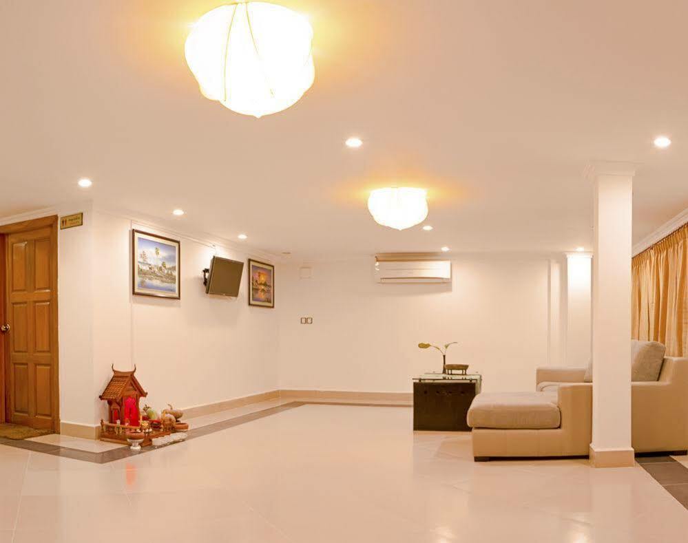Aime House & Niisaii Apartment Phnom Penh Exterior foto